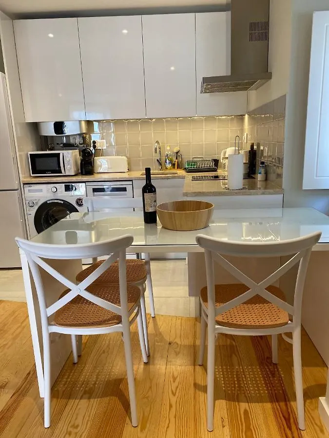 Discover Lisbons History - Stylish Apartment In Alfama Португалия